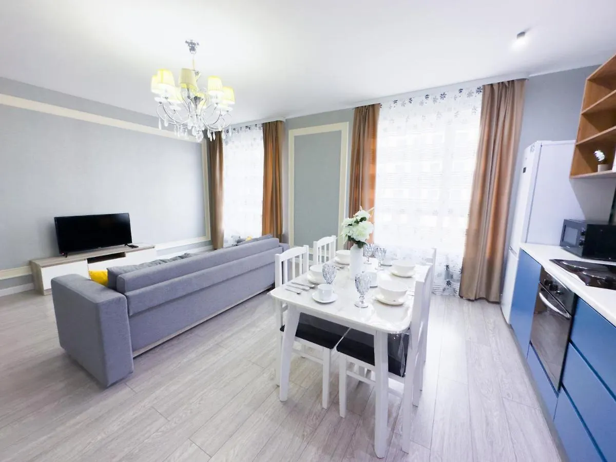 New 1 Bedroom Сеть Квартир Рядом С Ханшатыр Байтерек Astana